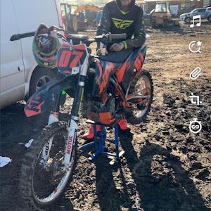 Profile Picture of scotttillett1 (@scotttillett1) on Tiktok