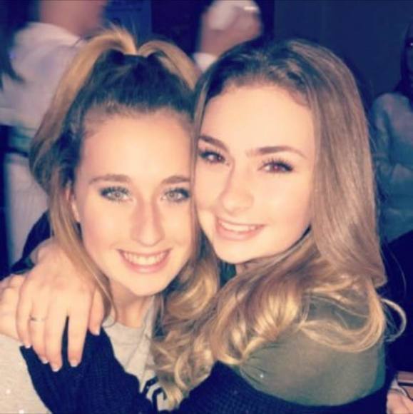 Carrie Flader - Poshmark Profile Picture of Carrie Flader (@ceflader) on Poshmark