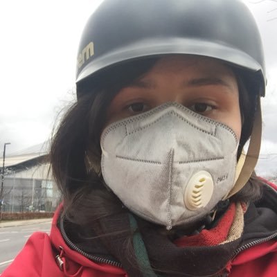 Profile Picture of Claire McDonald  🐝 🌳 💛 🚴‍♀️ 🧘‍♀️ (@squarejazz) on Twitter