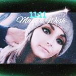 Profile Picture of Flo Moore (@flo5moore) on Instagram