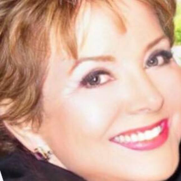 Profile Picture of Phyllis Bradshaw (@ppb1219) on Poshmark