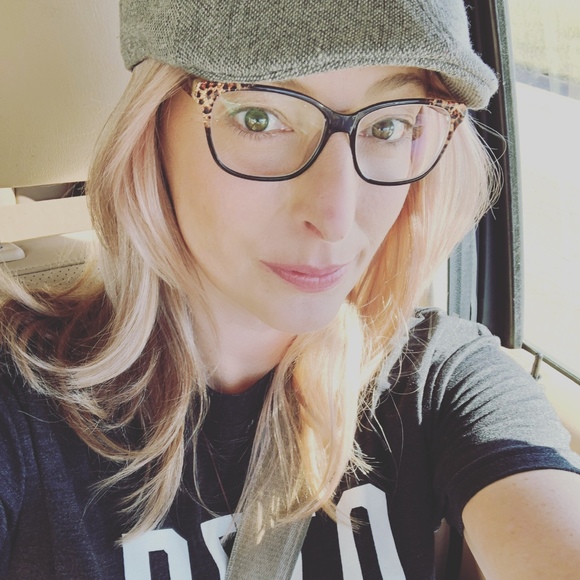 Profile Picture of Audra Poupore (@poaudra) on Poshmark