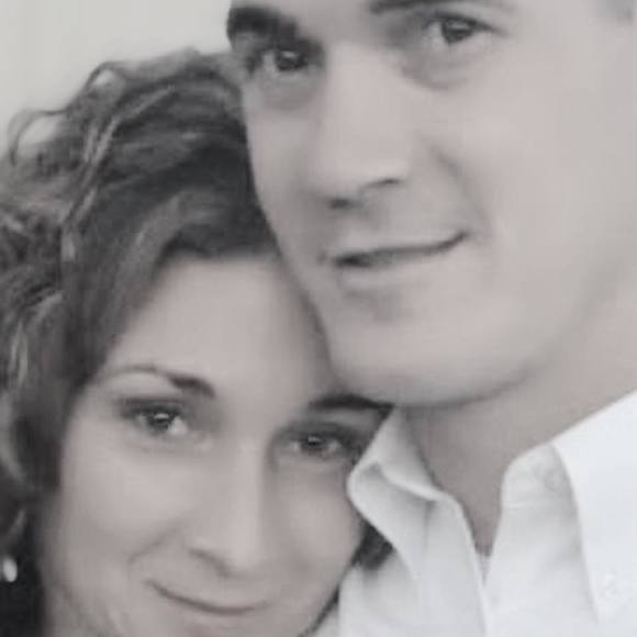 Profile Picture of Fred Foster (@fredandrachelle) on Poshmark