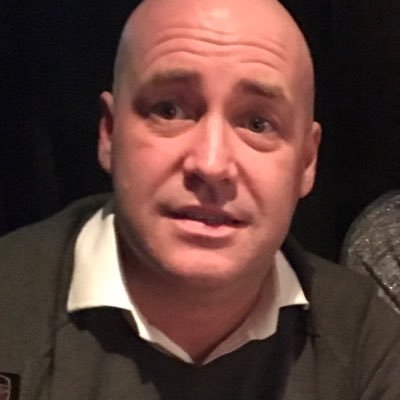 Profile Picture of Simon Cooke (@HookeDesign) on Twitter