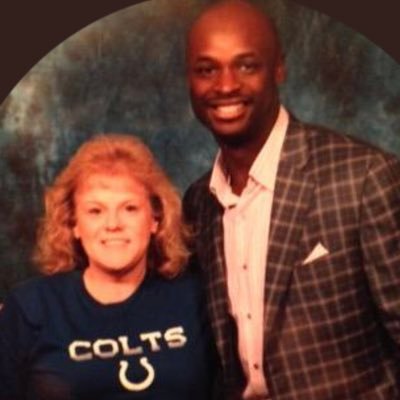 Profile Picture of Lisa Jones (@coltsfanlisaj) on Twitter