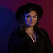 Profile Picture of Lauren Mason (@LaurenDanielleMason) on Youtube