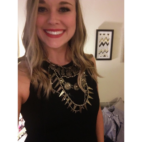 Profile Picture of Caliann Rose (@caliann76) on Poshmark