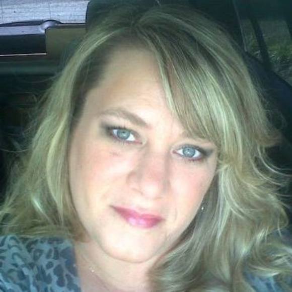 Profile Picture of Heather Pruitt (@vaughhe) on Poshmark