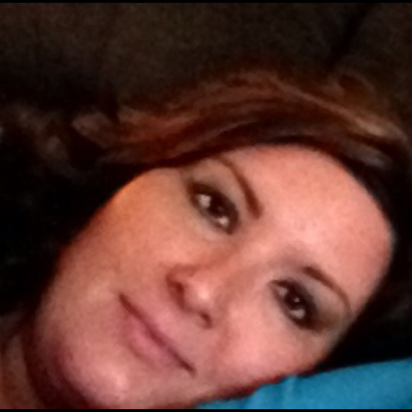 Profile Picture of Anita Ebarb (@aebarb5) on Poshmark