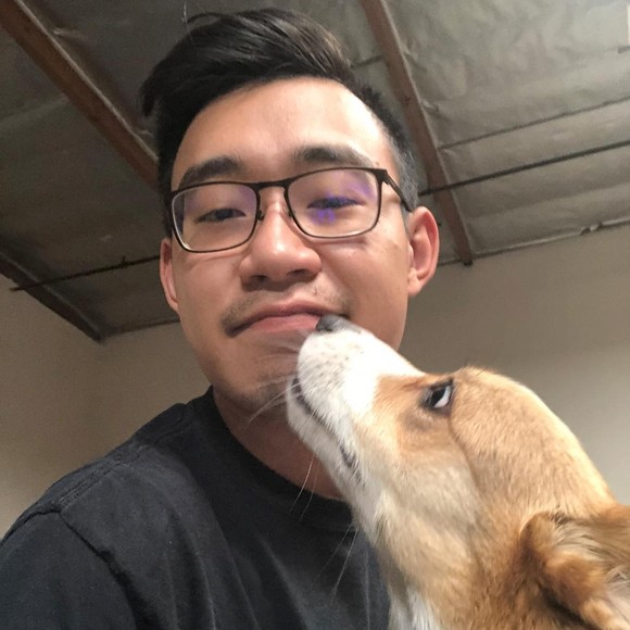 Profile Picture of Johnson Chung (@clutchyj) on Poshmark