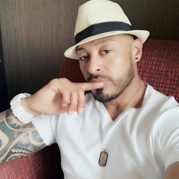 Profile Picture of Salinas Jesse (@salinasjesse) on Poshmark