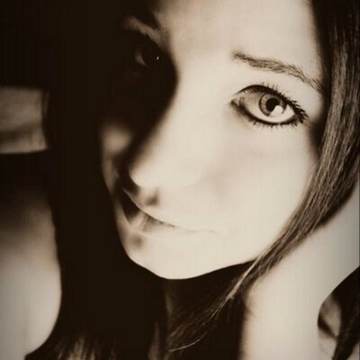 Profile Picture of Paige Herbert (@Paigeypooh729) on Twitter