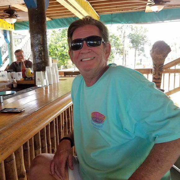 Profile Picture of Eddie Schultz (@idgitt) on Poshmark
