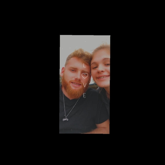 Profile Picture of Destiny Witmore (@witmoredestiny) on Poshmark