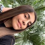 Profile Picture of Julia Menendez (@ispywithmylittlegreeneyes) on Instagram