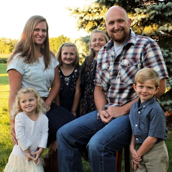 Profile Picture of Nathan Parsell (@nlparsel) on Poshmark