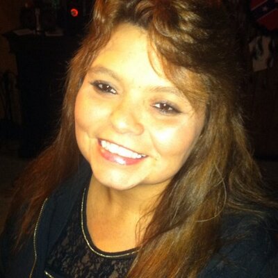 Profile Picture of Candi Cleary (@CandiCleary) on Twitter