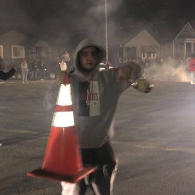 Profile Picture of Luke Hernandez (@LukeHernandez47) on Twitter