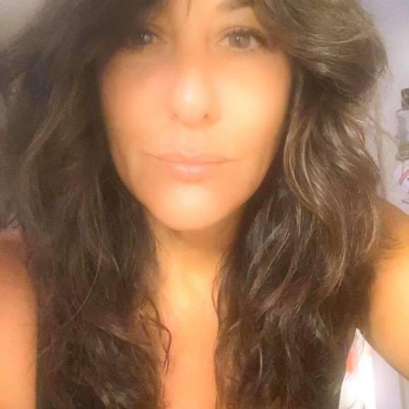 Profile Picture of Angela Laurino (@angelala75) on Poshmark