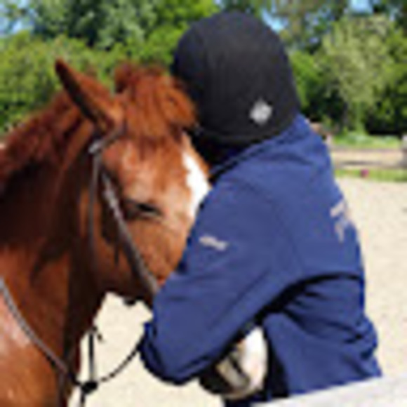 Profile Picture of Ashley pearl Nickson (@apnickson) on Poshmark