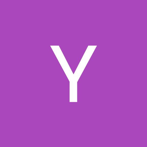 Profile Picture of Yulia Kubicki (@yuliakubicki) on Poshmark