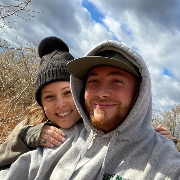 Kevin Wines - Poshmark Profile Picture of Kevin Wines (@kevinwines) on Poshmark