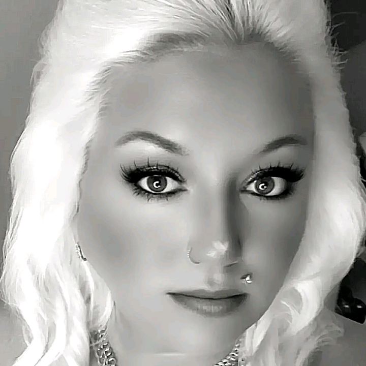 Profile Picture of AprilMcjunkin (@aprilmcjunkin99) on Tiktok