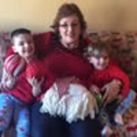Profile Picture of Ellen Zullo (@zullo428) on Poshmark