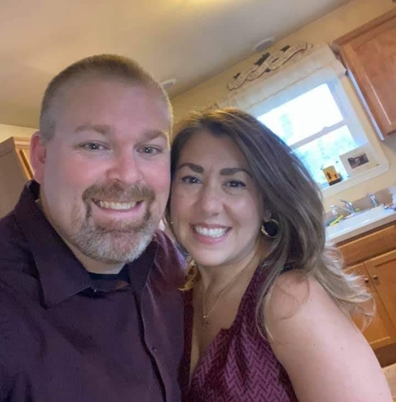 Profile Picture of Danielle Unger (@dunger) on Poshmark