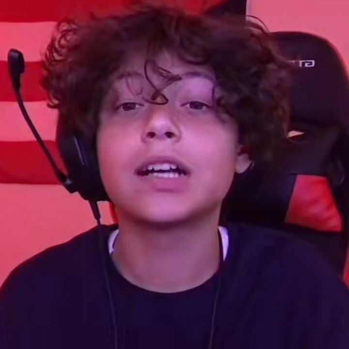 Profile Picture of michael🫶🏻 (@michaelbadellisallthat) on Tiktok