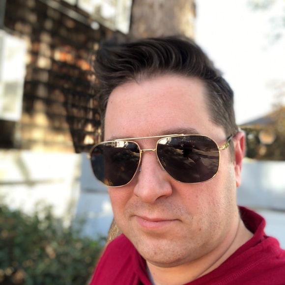 Profile Picture of Daniel Goldblatt (@nyquil32) on Poshmark