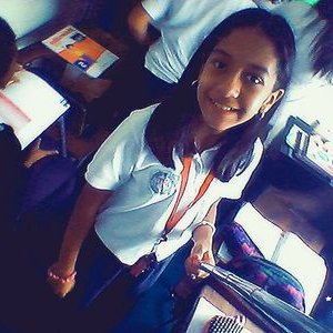 Profile Picture of Claudia Lara (@Claudialara0578) on Twitter