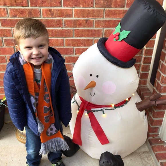 Profile Picture of Alexander Hutchinson (@alexanderhutchi) on Poshmark