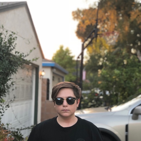 Cooper Moore - Poshmark Profile Picture of Cooper Moore (@cooperrmoore) on Poshmark