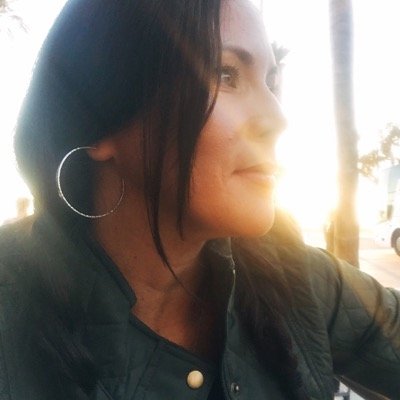 Profile Picture of Anne Vasquez (@NewsEditorAnne) on Twitter