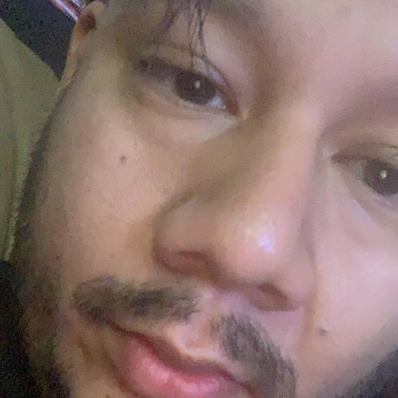 Profile Picture of Manuel Flores (@mfx02) on Poshmark