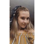 Profile Picture of 𝕁𝕠𝕙𝕟𝕟𝕒 𝔽𝕒𝕣𝕝𝕖𝕪✞ (@johnnafarley2002) on Instagram