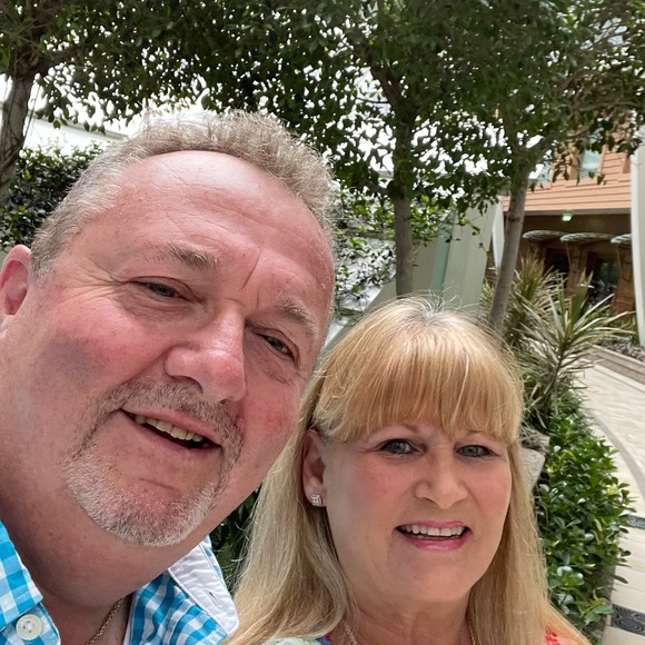 Profile Picture of Wanda Whitfield (@wandawhitfie653) on Poshmark