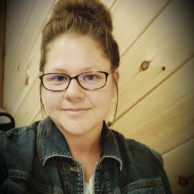 Profile Picture of Lisa McLaughlin (@frazzmataz) on Pinterest