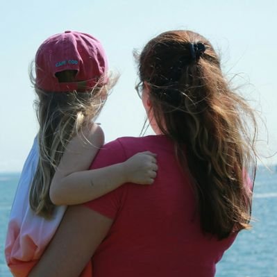 Profile Picture of Tracy Held (@rainer504) on Twitter