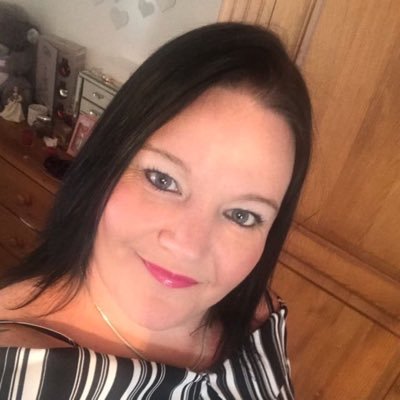 Profile Picture of Jackie Gee (@jackiegee1976) on Twitter