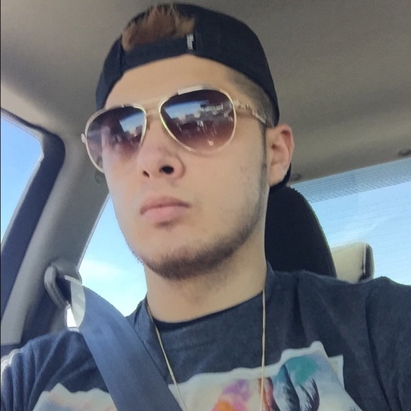 Profile Picture of Christian Oday (@christianoday) on Poshmark