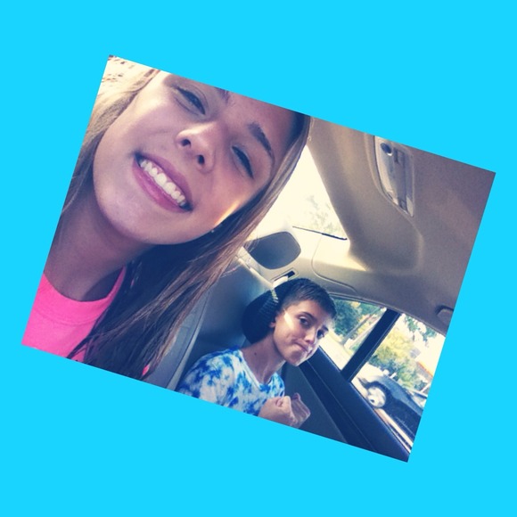 Profile Picture of Ashley Behrens (@ashley_behrens) on Poshmark