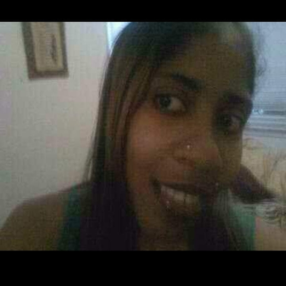 Profile Picture of Dominique Belvin (@divadiamond2507) on Poshmark