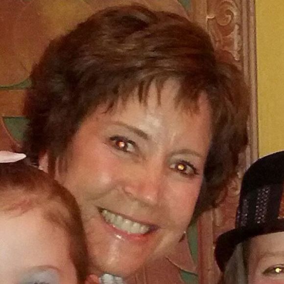 Profile Picture of Karen Meloni (@karmel56) on Poshmark