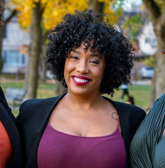 Profile Picture of Chantelle Kirlew (@mz_kirlew) on Poshmark