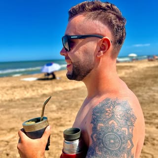 Profile Picture of Lorenzo (@lorenzo.colombo) on Instagram