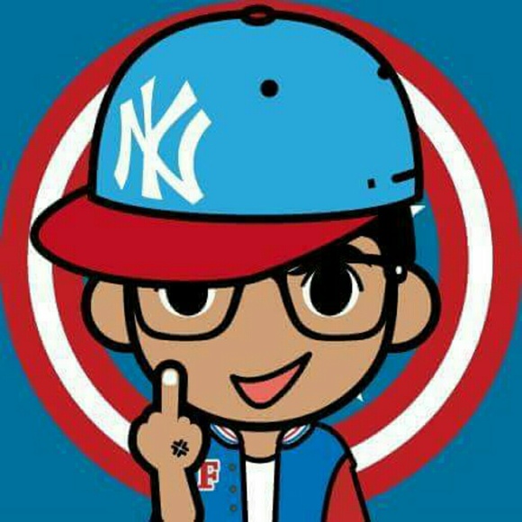 Profile Picture of Luis Ogando (@oluis123) on Poshmark