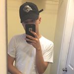 Profile Picture of Johnny Flores (@johnny_flores5398) on Instagram