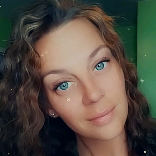 Profile Picture of Sondra Leebrzozowski (@sondraleebrzozows) on Tiktok